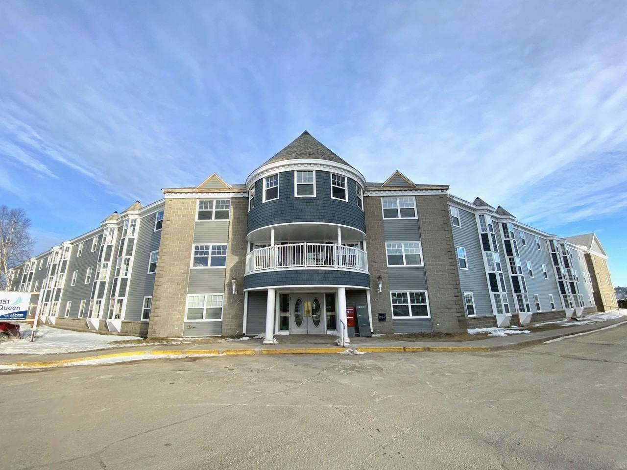 151 Queen St #220 - Photo 2 of 11