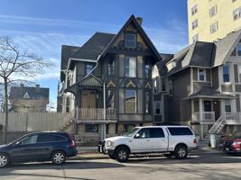 featured image of 1119 East Knapp Street #Lower