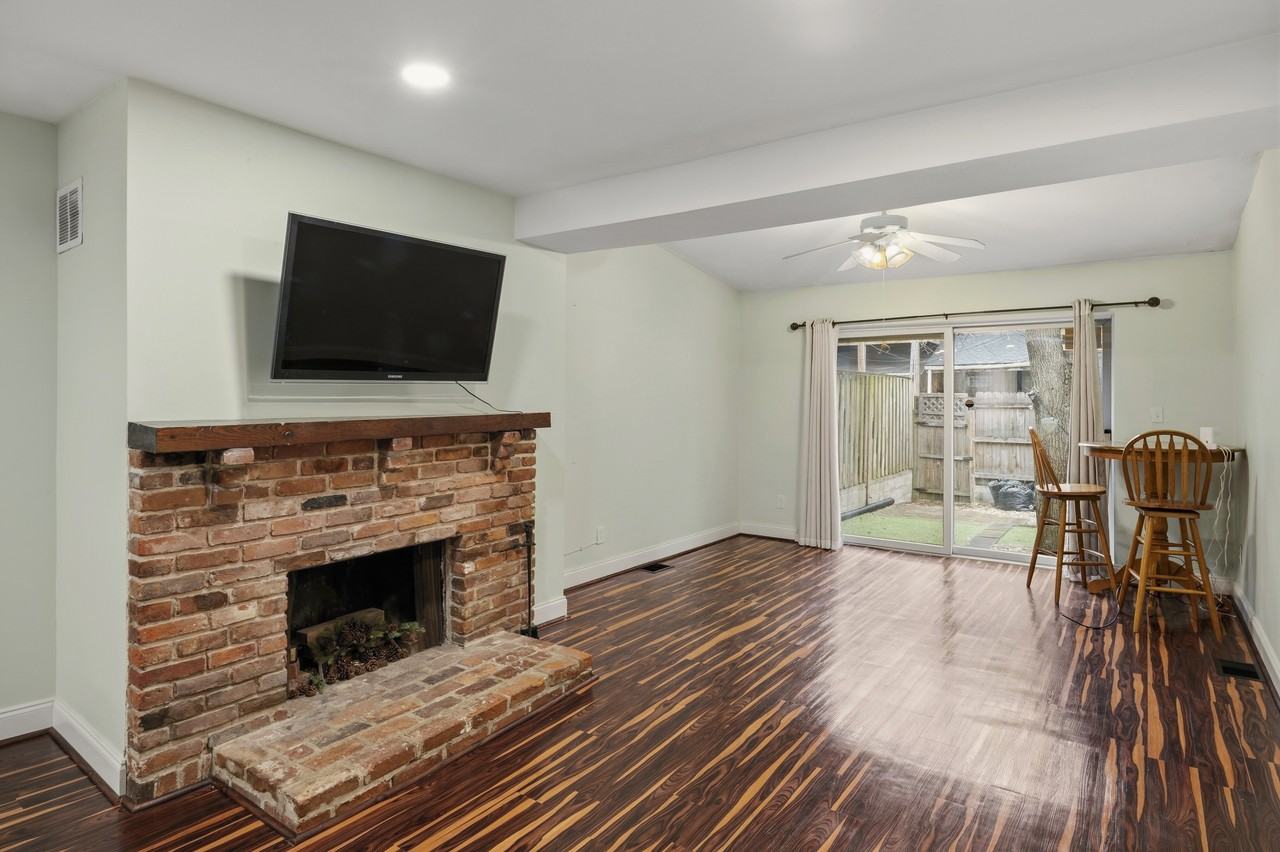 636 Portland St #1 - Photo 3 of 25