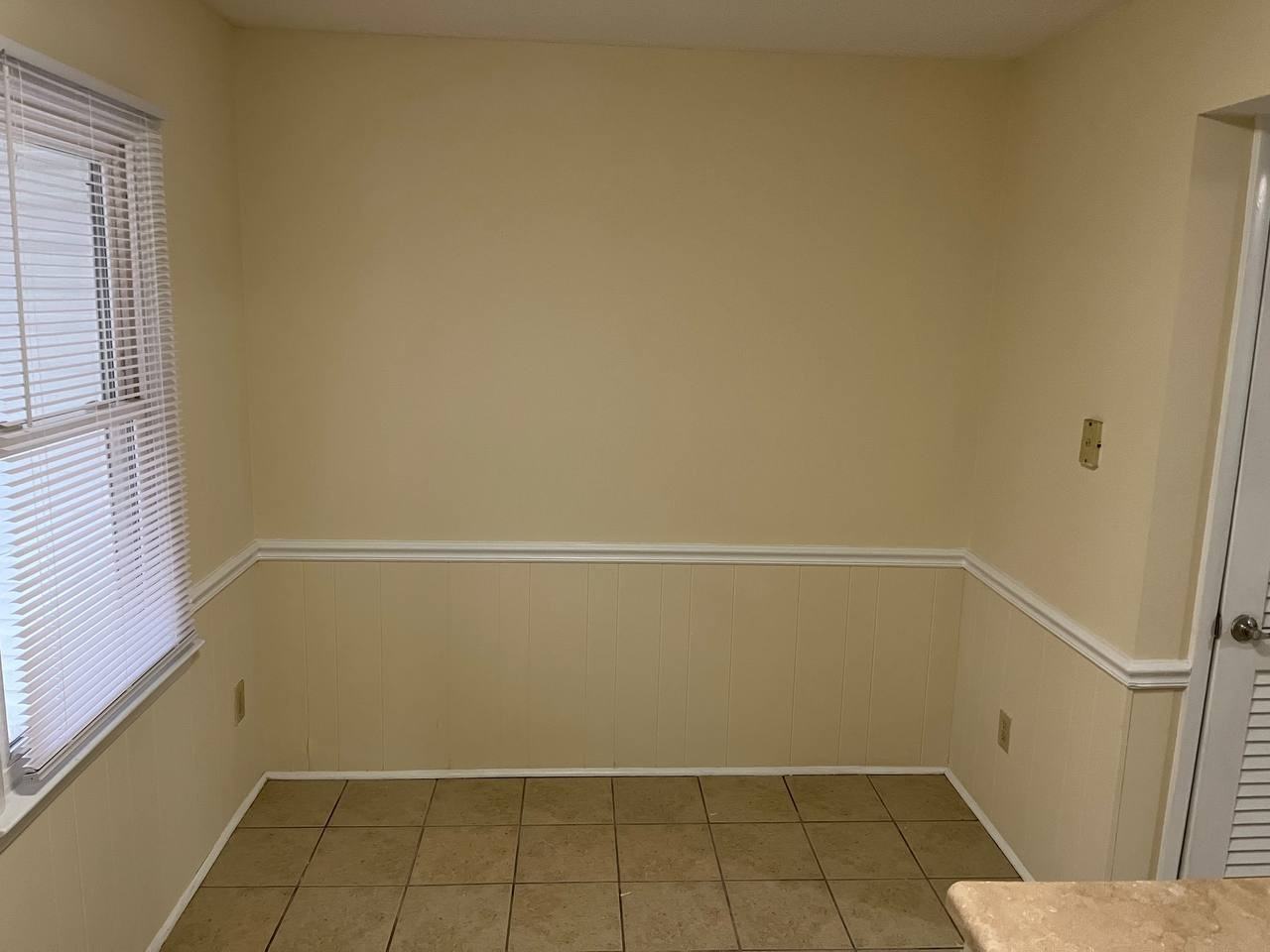 1404 Vista Drive - B3Vista Apartments #1404B3 - Photo 5 of 10