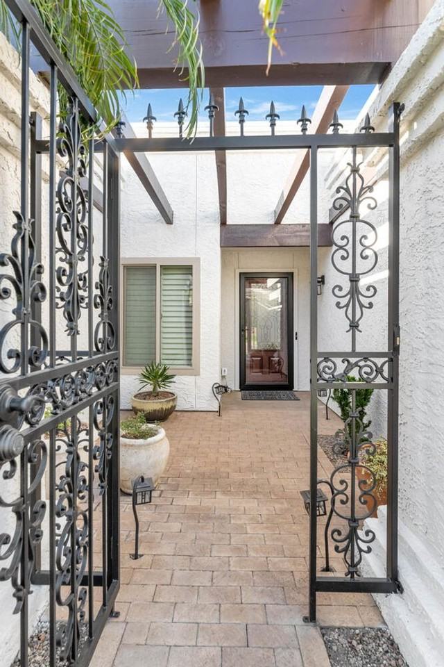 8151 E Del Joya Dr - Photo 2 of 21