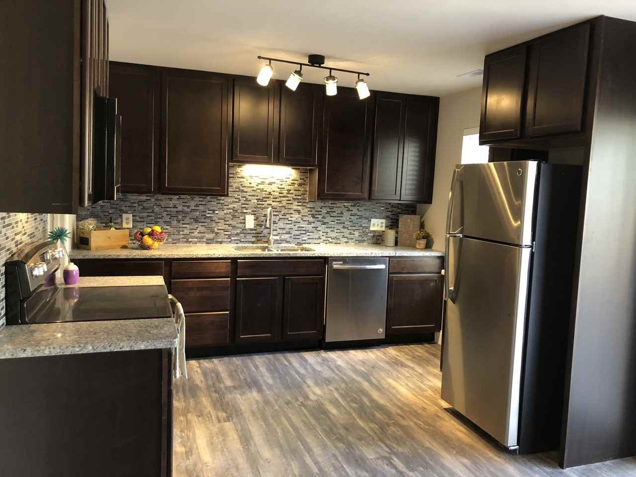 47 Park Charles Blvd S Apt B - Photo 5 of 12