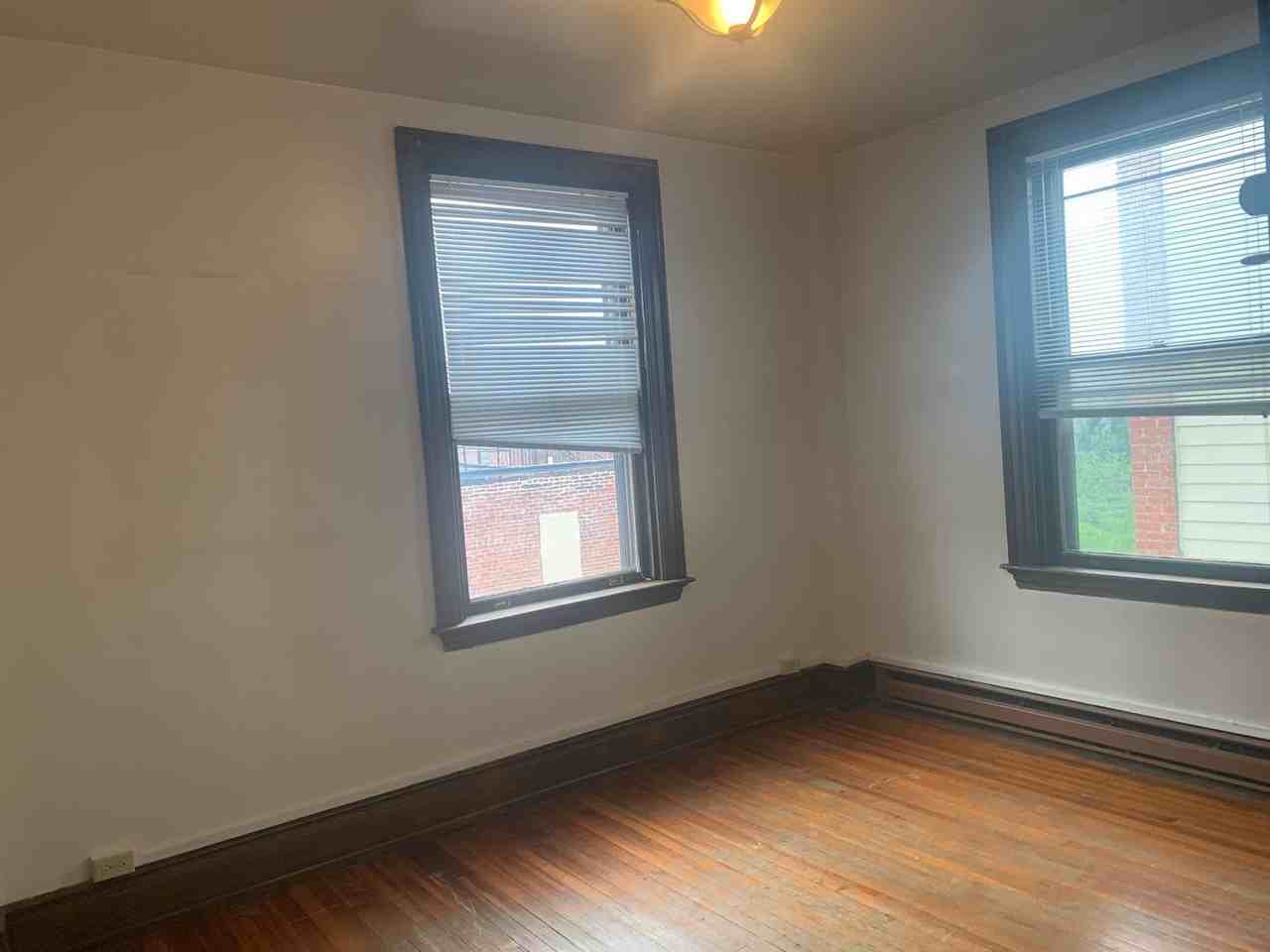 17 W Market St #4B - Photo 6 of 15