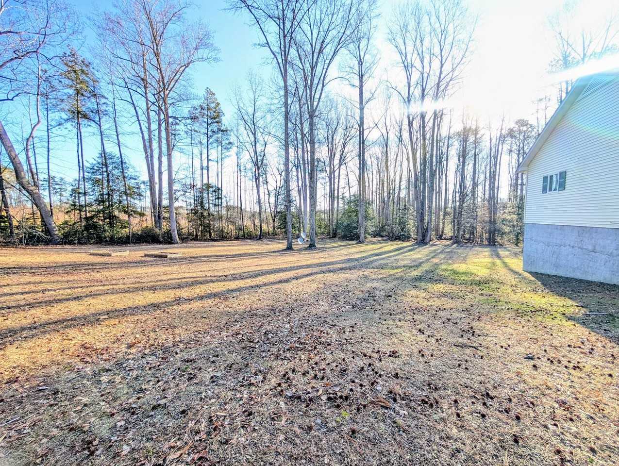 5281 Barham Rd - Photo 3 of 20