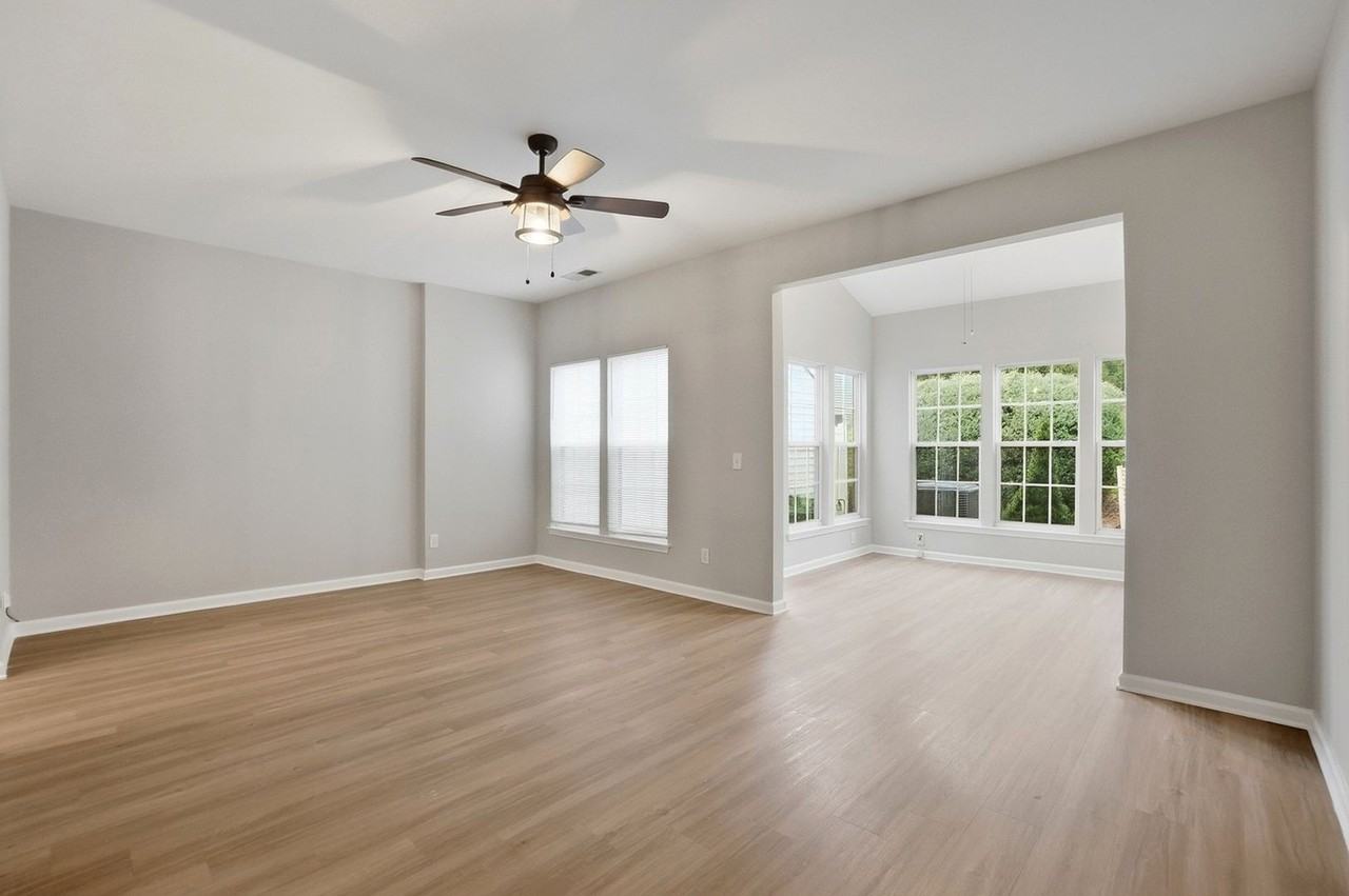 3028 Misty Harbor Cir #B - Photo 4 of 44