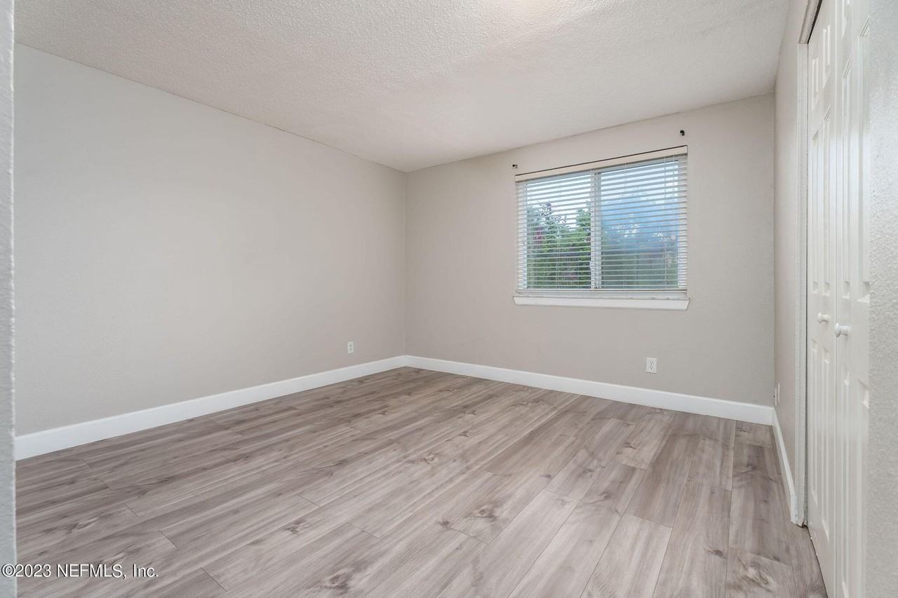 3866 Campenero Ct - Photo 6 of 8