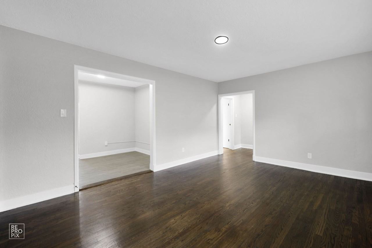 308 Elizabeth Street Calumet City, IL 60409 - Photo 4 of 15