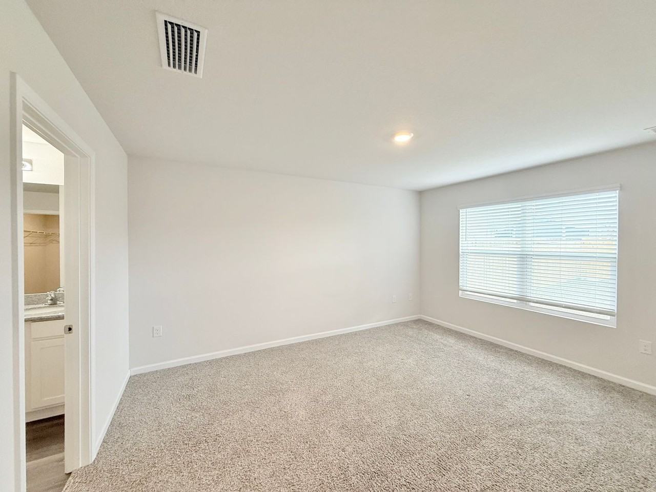 8669 Pathstone Blvd - Photo 6 of 16