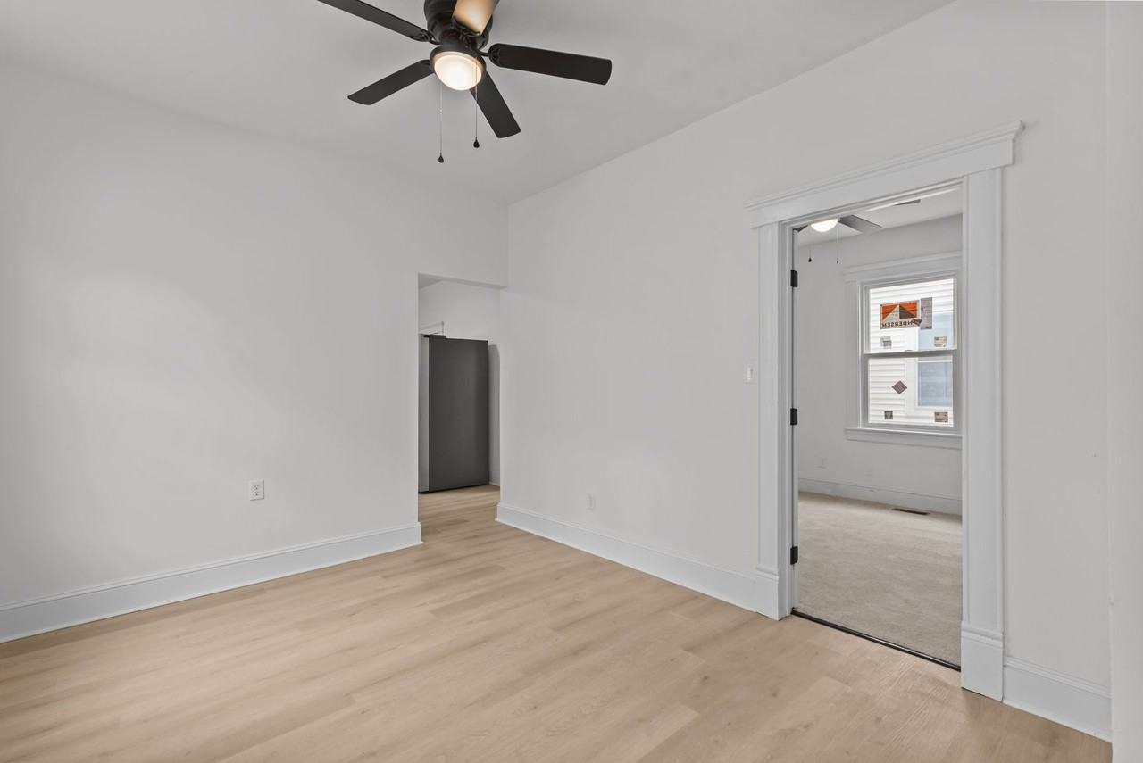 255 maryland ave - Photo 7 of 31