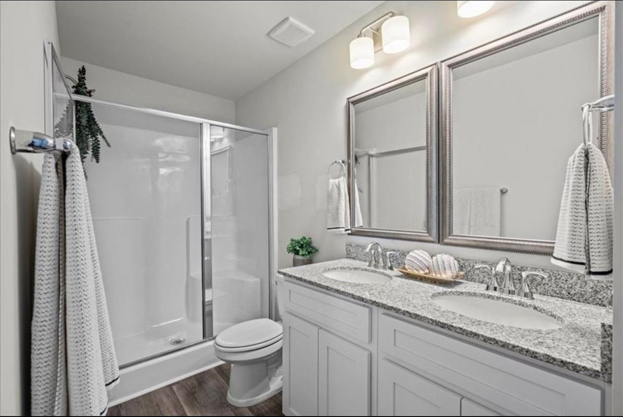 109 Lowland Dr - Photo 5 of 15