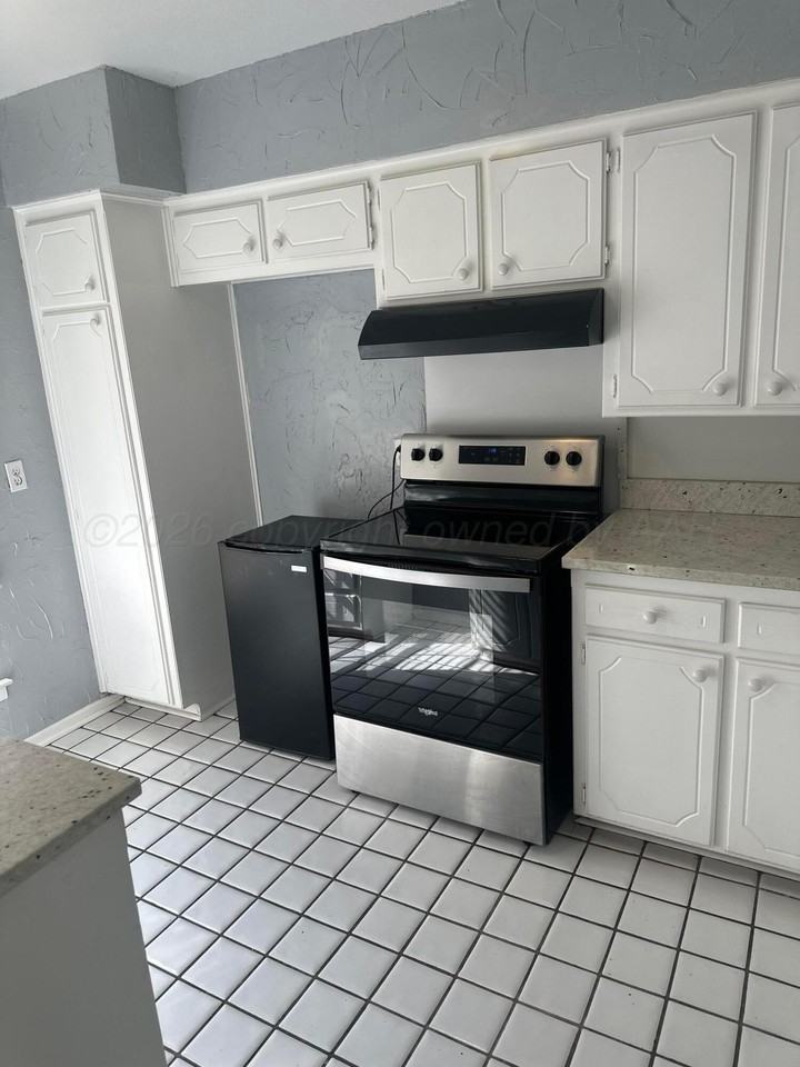 3202 Villa Pl - Photo 4 of 12