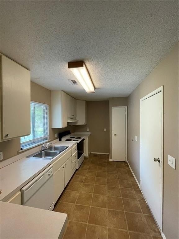 2502 Mida Ave - Photo 2 of 2