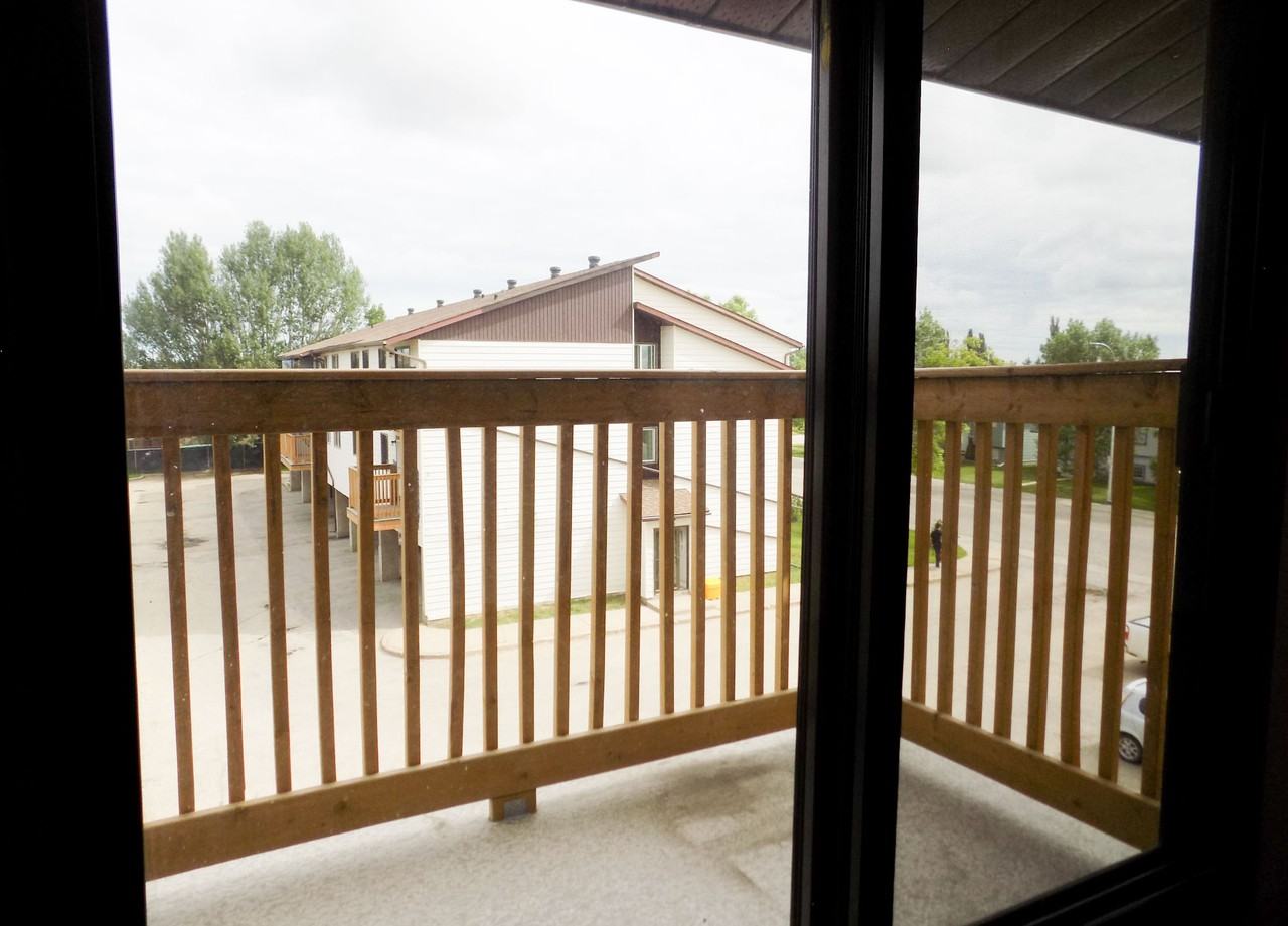 8111 96 StreetBlock C - 312 #312 - Photo 5 of 14