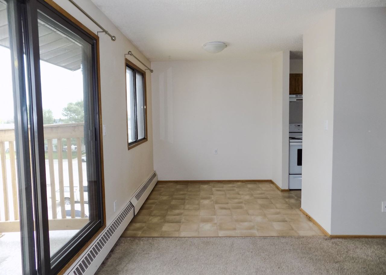 8111 96 StreetBlock C - 312 #312 - Photo 6 of 14