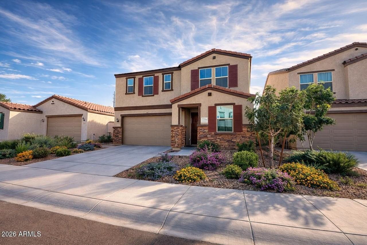 2439 W Kowalsky Ln - Photo 2 of 36