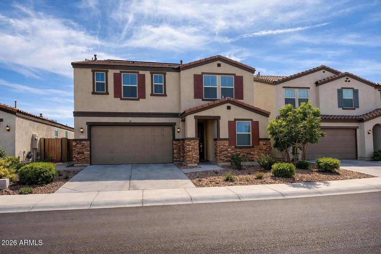 2439 W Kowalsky Ln - Photo 3 of 36