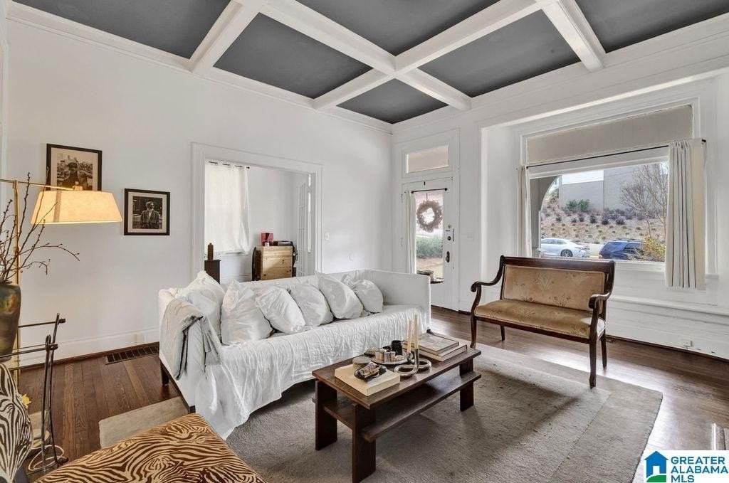 2134 16th Ave S #C - Photo 5 of 27