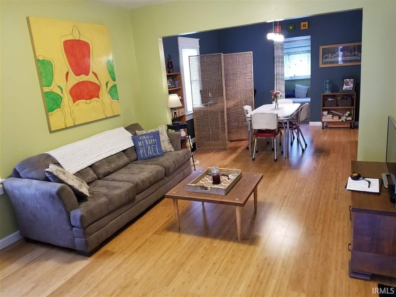 111 N Elm St - Photo 5 of 22