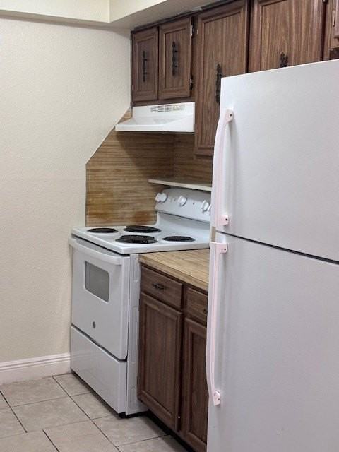 3633 Panama Dr - Photo 3 of 11