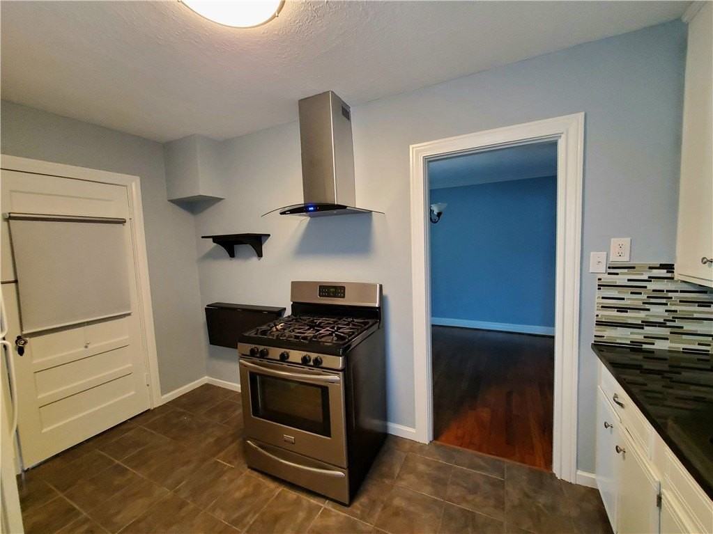 2806 Topeka St - Photo 5 of 9