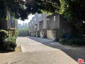 1083 1/2 W Kensington Rd - Photo 1 of 1