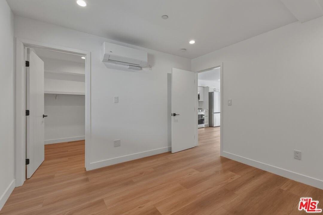 14165B Erwin St - Photo 7 of 14