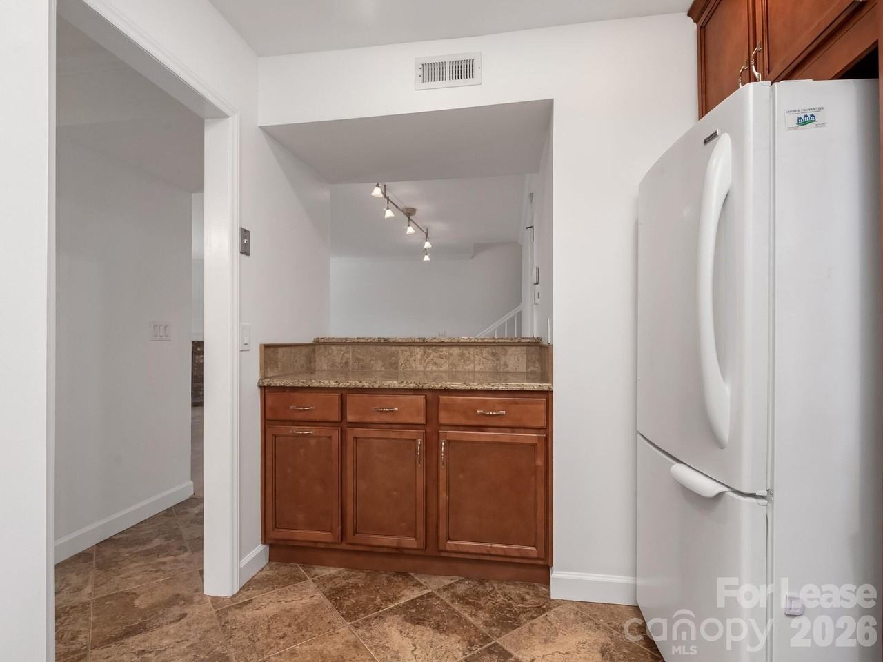 3526 Colony Crossing Dr - Photo 4 of 31