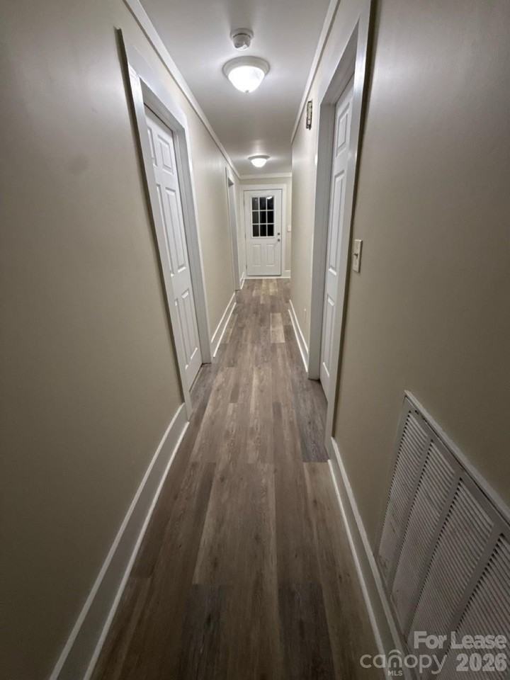 709 E Front St - Photo 6 of 12