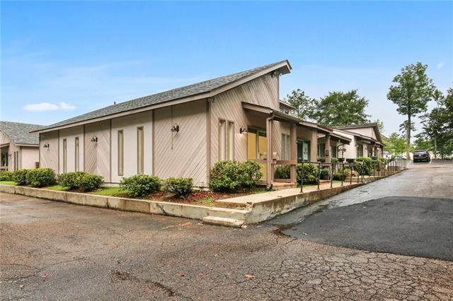 1011 N Causeway Blvd #2 - Photo 2 of 10