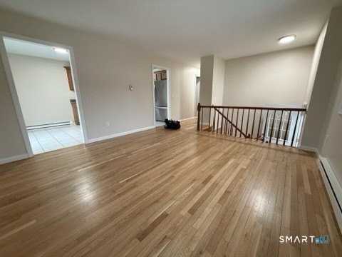 151 Lamphere Rd - Photo 4 of 15