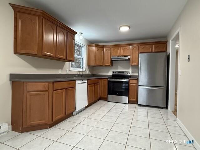 151 Lamphere Rd - Photo 5 of 15