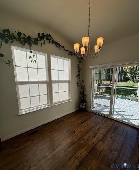 15513 Wolfboro Rd - Photo 7 of 23