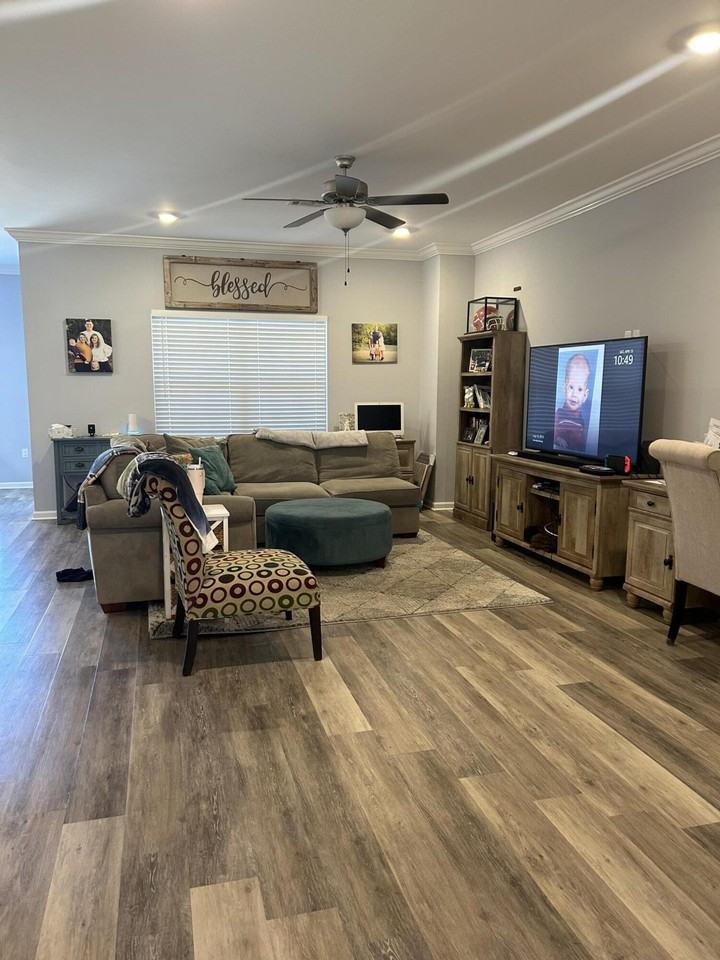 250 Jefferson St - Photo 4 of 19