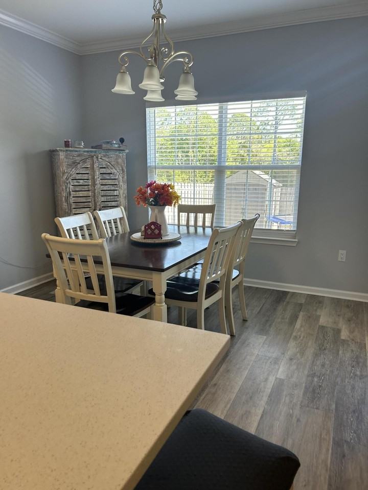 250 Jefferson St - Photo 7 of 19