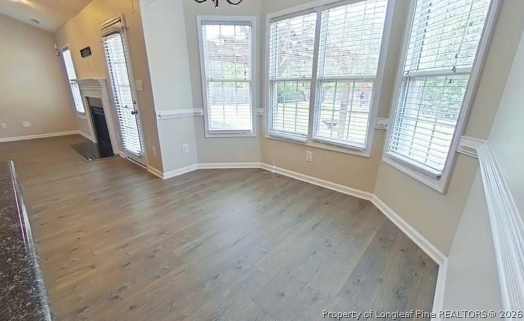 472 Collinwood Dr - Photo 6 of 12