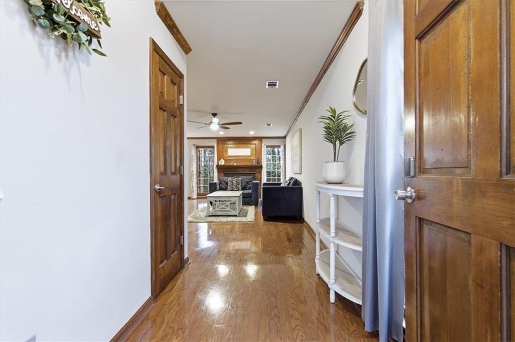 2970 Woodruff Dr Se - Photo 4 of 36