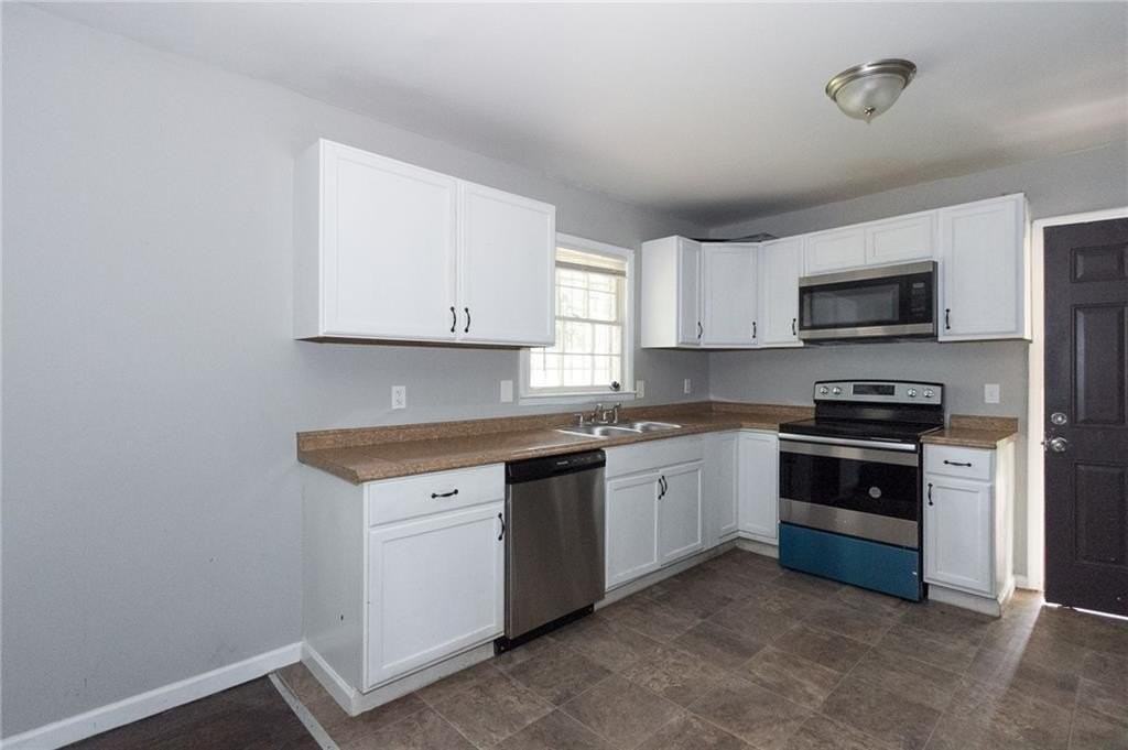 2974 Mcglynn Ct - Photo 4 of 26