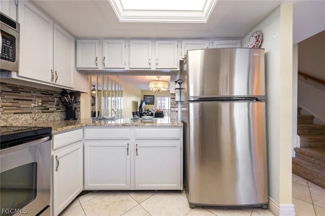 4511 Bay Beach Ln Apt 315 - Photo 6 of 50