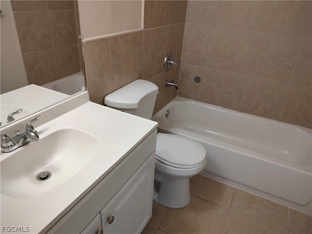 3909 Skyline Blvd - Photo 3 of 8