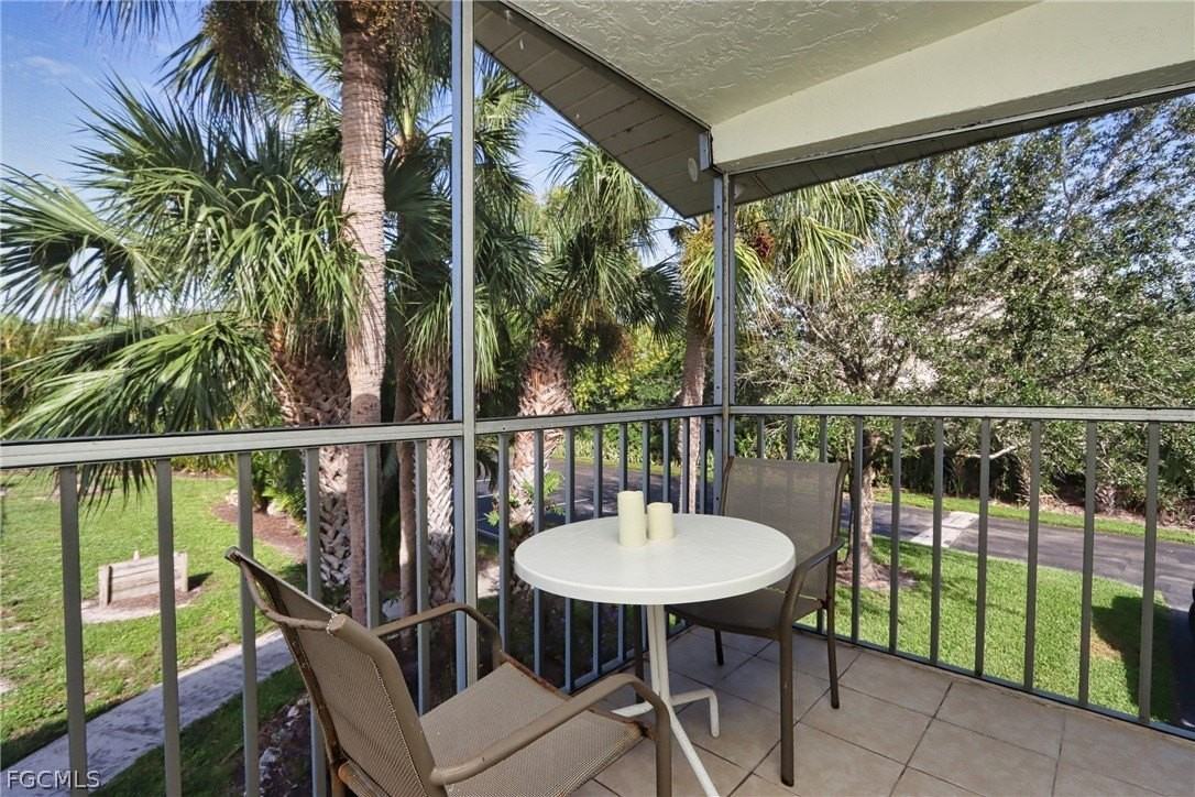 8109 Country Rd Unit 206 - Photo 4 of 13