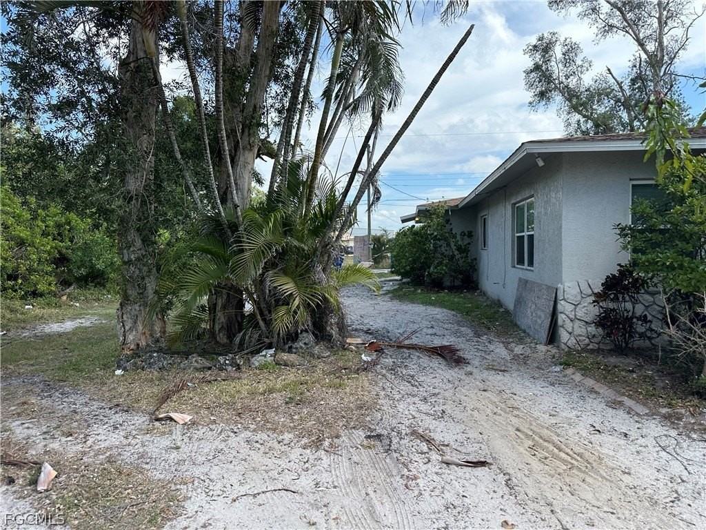 5635 5th Ave - Photo 2 of 14