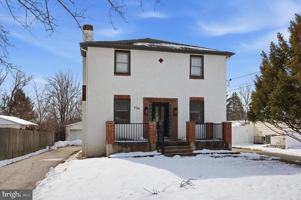 featured image of 734 Sunnyside Ave #1