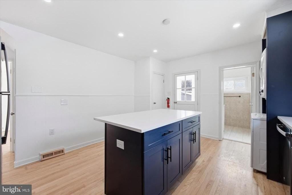 734 Sunnyside Ave #1 - Photo 7 of 25