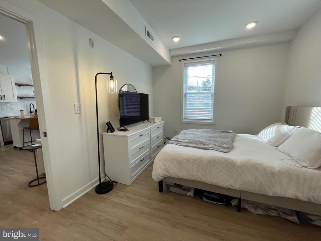 630 S 19th St #2R - Photo 6 of 8