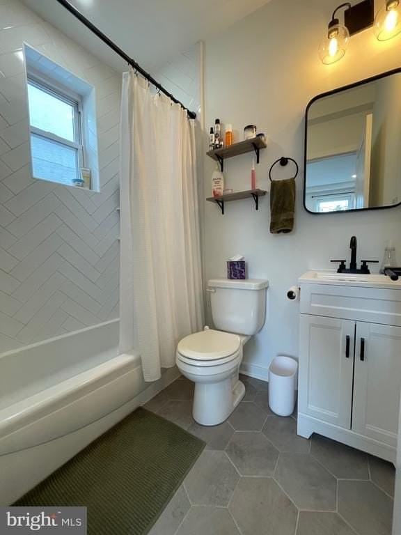 630 S 19th St #2R - Photo 7 of 8