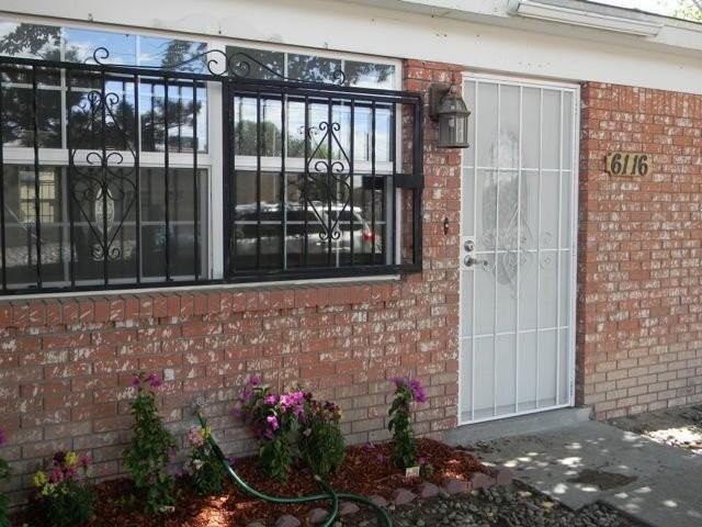 6116 Cloudcroft Rd Nw - Photo 2 of 13