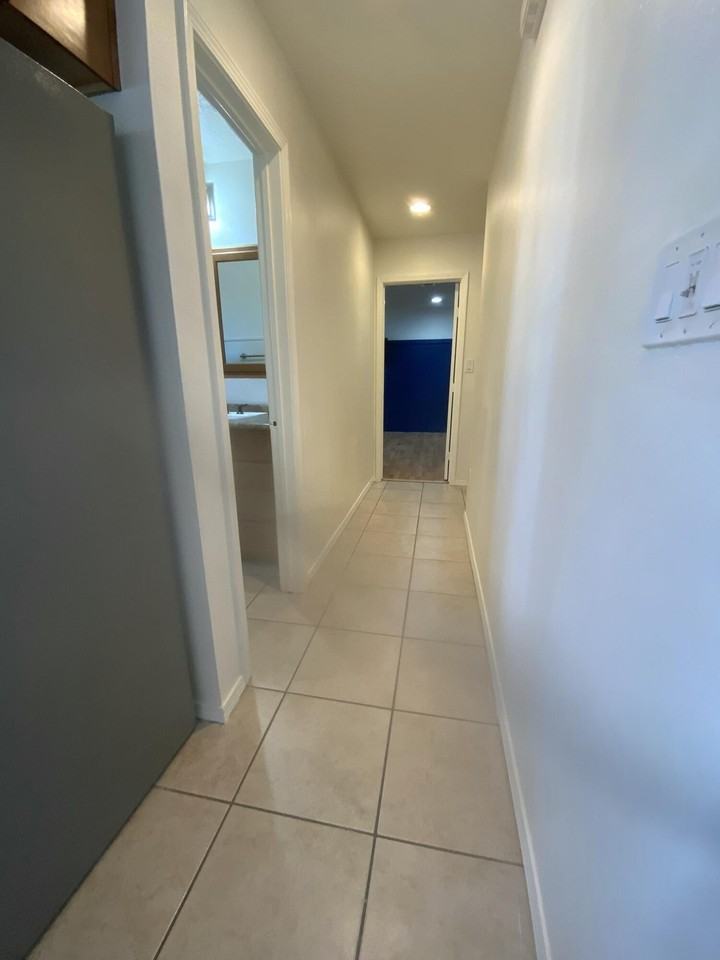 6116 Cloudcroft Rd Nw - Photo 7 of 13