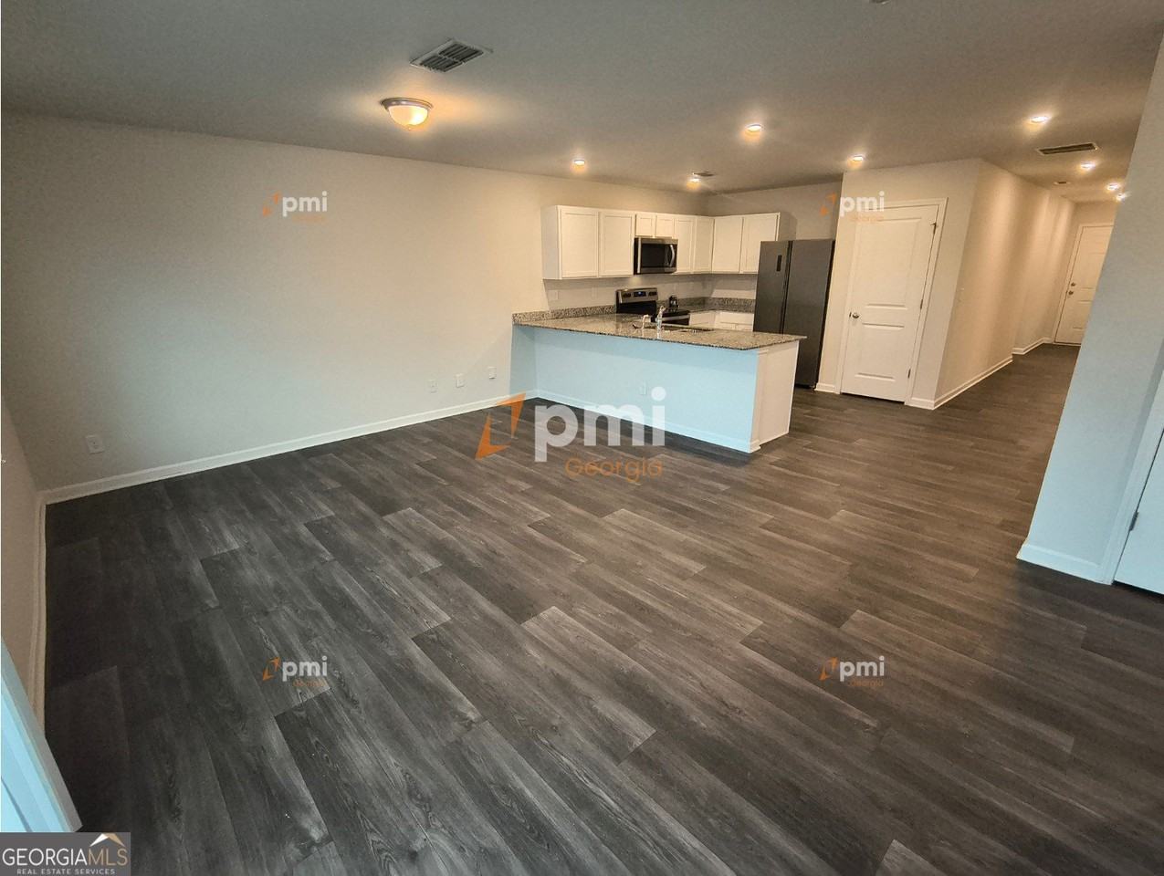 141 Dogwood Ln - Photo 4 of 14