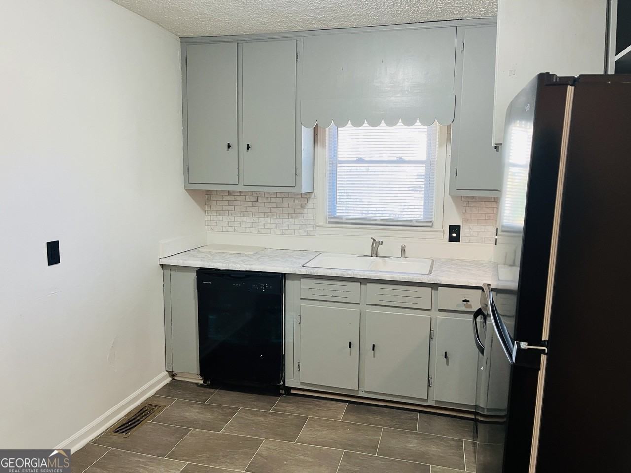 50 Lone Oak St - Photo 6 of 21