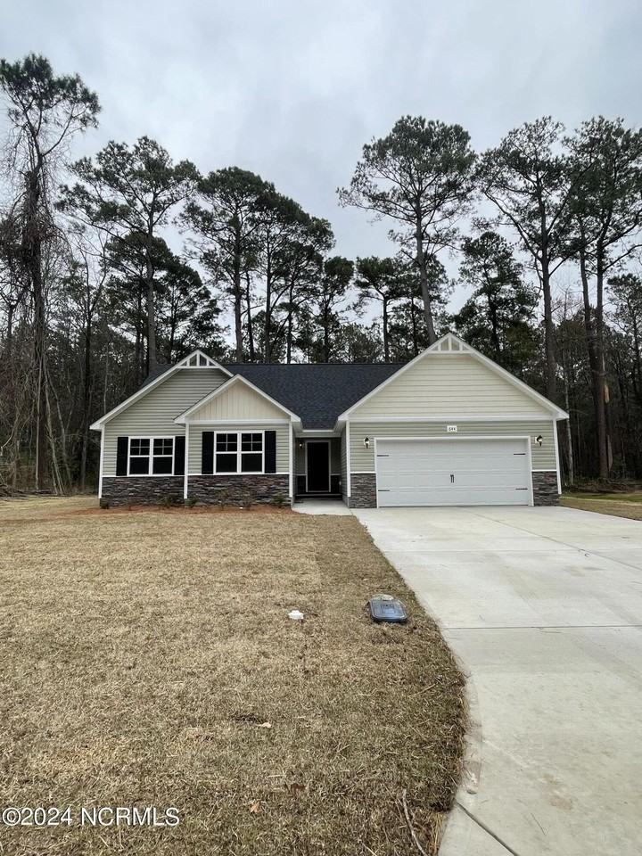 644 Walnut Dr - Photo 3 of 21